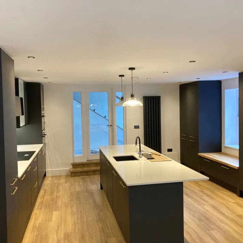 Kitchen installation